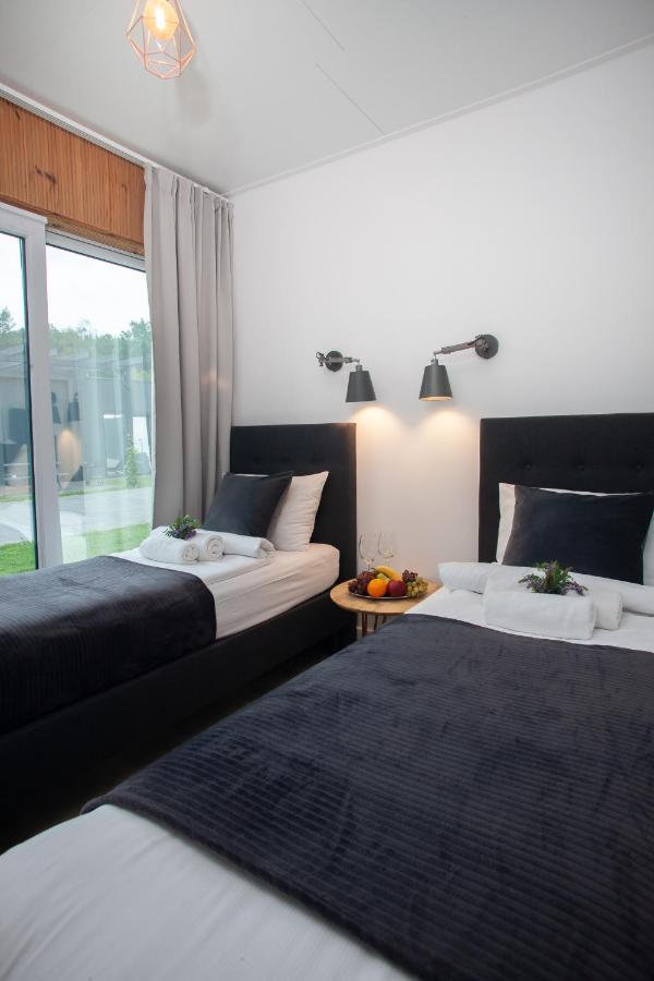 Marina Mietkow Hotel Dominice Kültér fotó