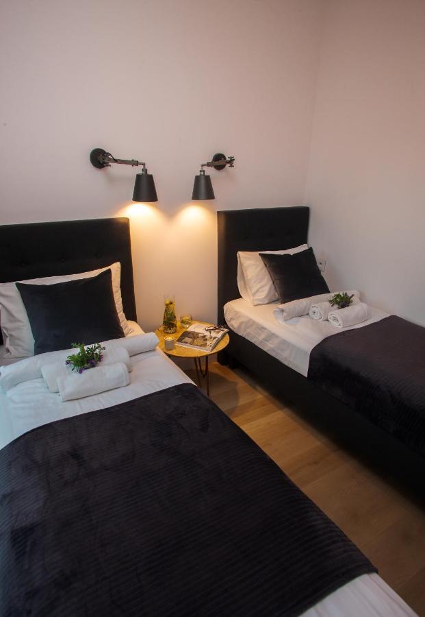 Marina Mietkow Hotel Dominice Kültér fotó